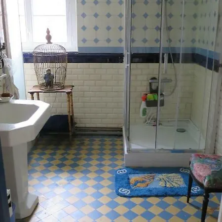 Charmante Dans Atypique Apartamento